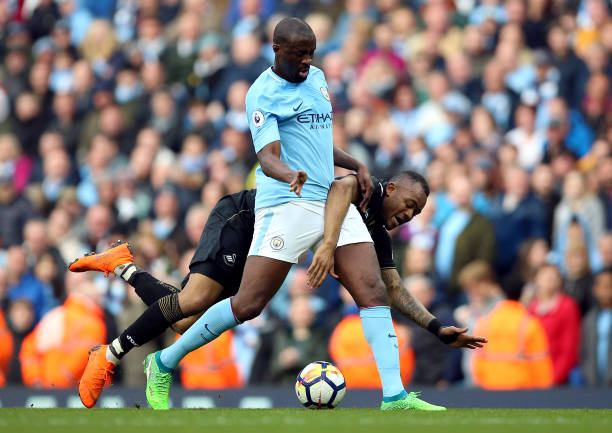 英国车手显 英国车手显