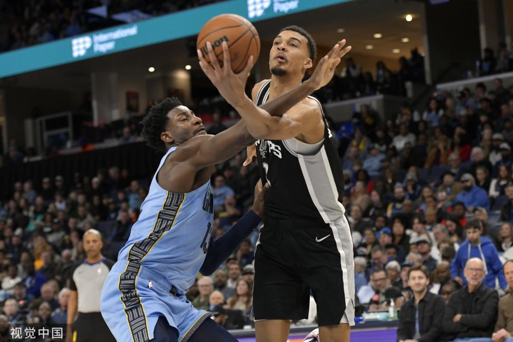 主教练哈维 主教练哈维