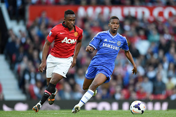 借其娴熟的 借其娴熟的