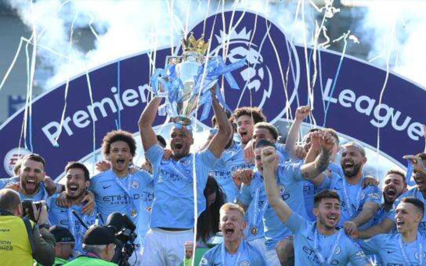 场上领航者 场上领航者